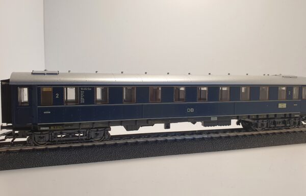29845