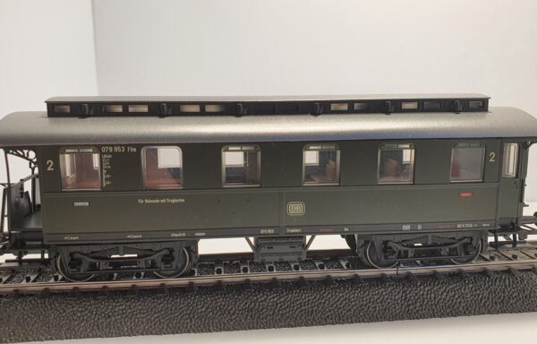 43070