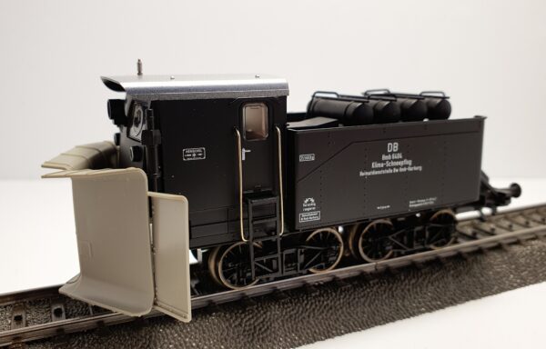 46119