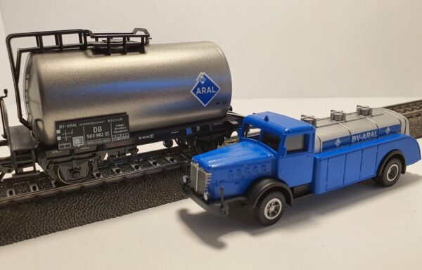 47903