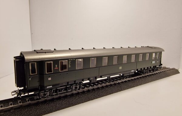 42942