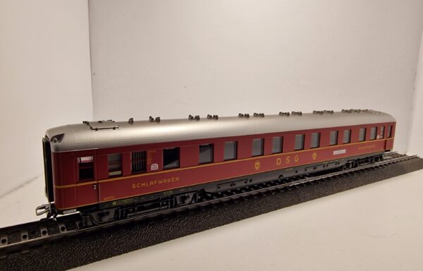 42942