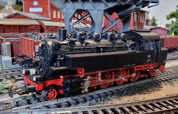 33961