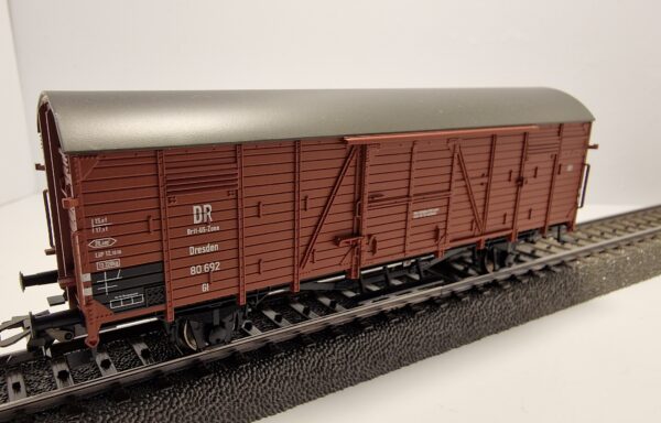 48812