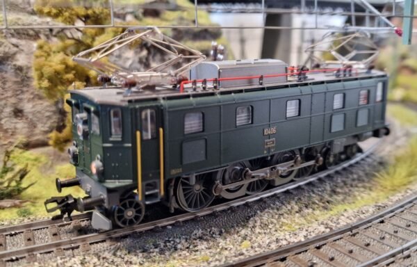 29516