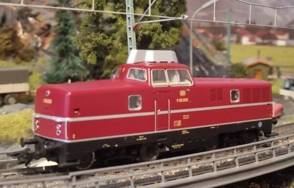 36081